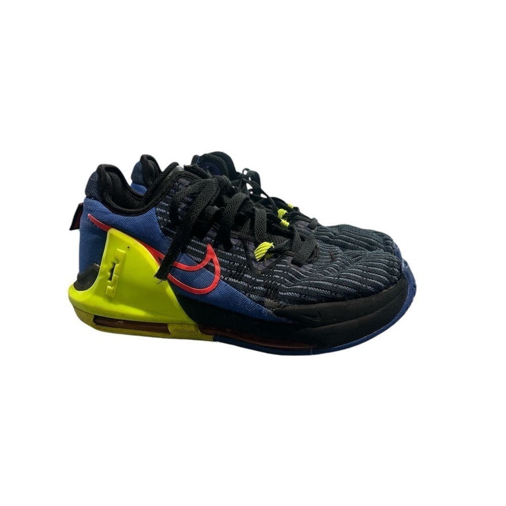 Nike Lebron Witness 6Y Boys Sneakers DD-0423-405
